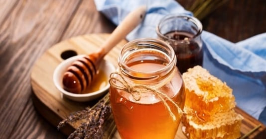 4 bí quyết giảm cân thành công nhờ mật ong, bác sĩ Nhật Bản giảm 25 kg nhờ ăn vào thời điểm “vàng” trong ngày