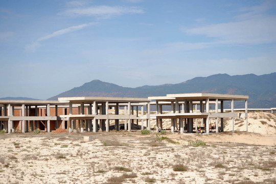 Khánh Hoà thu hồi ‘đất ở không hình thành đơn vị ở’ tại dự án nghỉ dưỡng 15ha