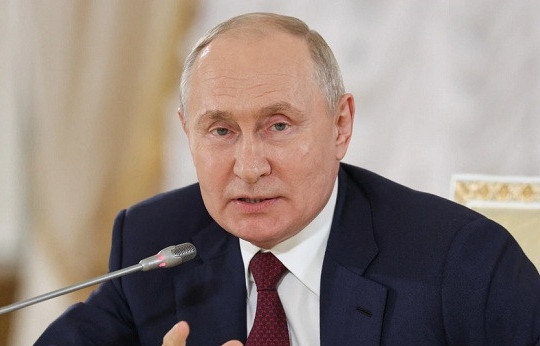 Ông Putin nói Mỹ ngày càng lún sâu vào xung đột Ukraine