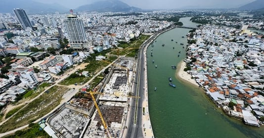 Hơn 200 khách hàng của Sông Đà Nha Trang kêu cứu vì tiền góp vốn "không thấy đường về"