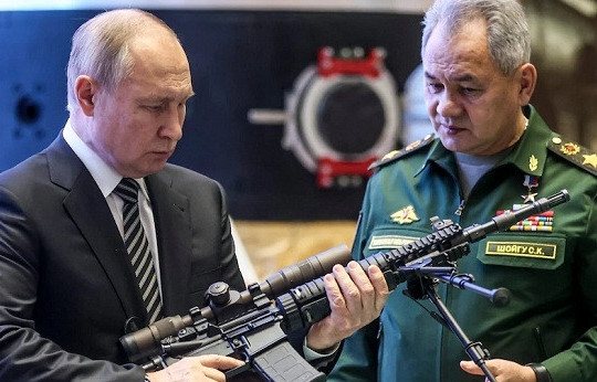 Ông Putin nói vũ khí 'đang được buôn lậu từ Ukraine sang Nga'