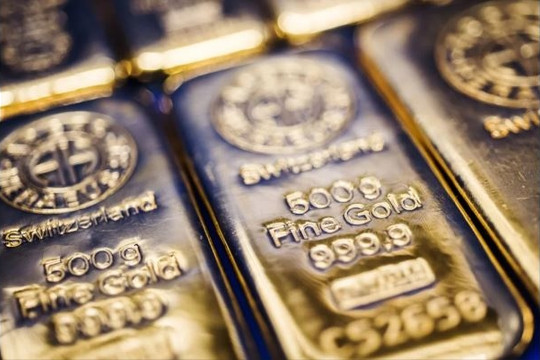 Ai là người mua bí ẩn vừa gom hơn 300 tấn vàng gây xôn xao?