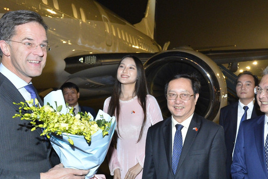 Thủ tướng Hà Lan Mark Rutte đến Hà Nội