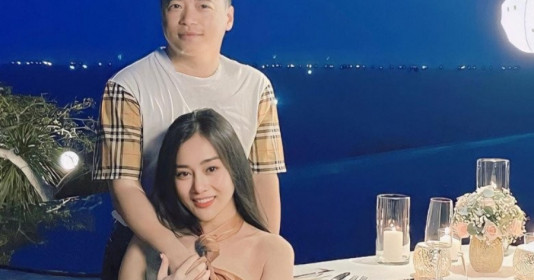 Phương Oanh và Shark Bình bất ngờ hoãn đám cưới