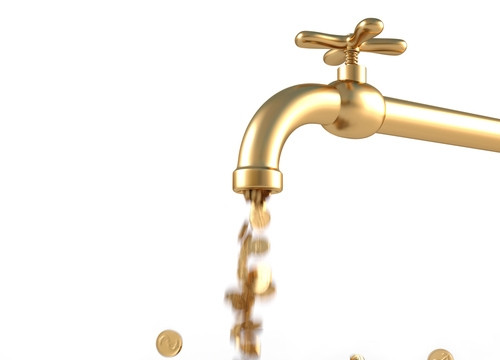 Nước sạch tăng giá từ tháng 7, một công ty cấp nước lãi chạm đỉnh