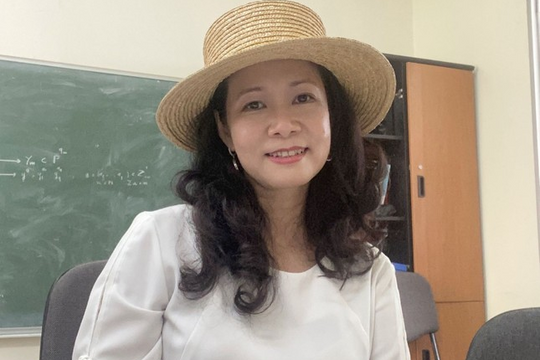 Việt Nam có nữ giáo sư Toán học thứ 3 sau gần 7 thập kỷ: Profile cực khủng, sinh ra ở mảnh đất có truyền thống hiếu học
