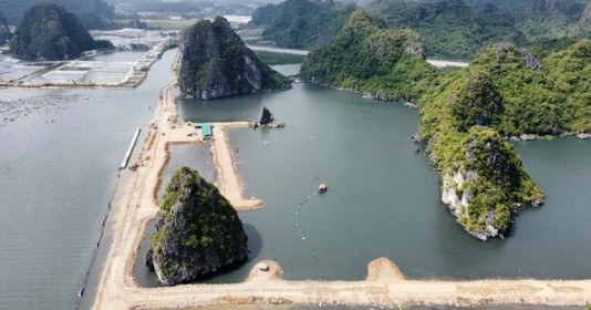 Phó Thủ tướng yêu cầu kiểm tra dự án quây núi đá vịnh Hạ Long thành "hòn non bộ"