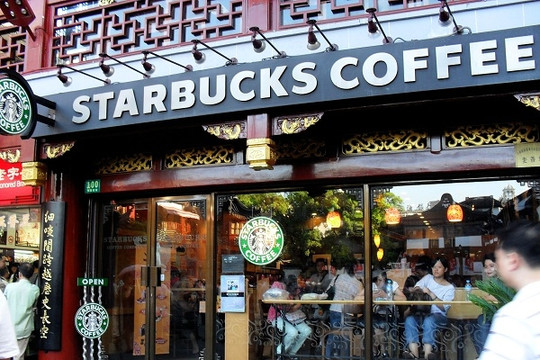 "Nỗi đau" của Starbucks: Đánh mất vị thế số 1 ở Trung Quốc, soán ngôi là thương hiệu nội địa từng phá sản