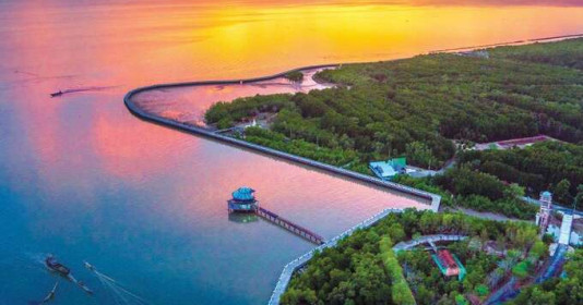 Tỉnh bán đảo ở địa đầu cực Nam Việt Nam sẽ trở thành trung tâm kinh tế biển của cả nước
