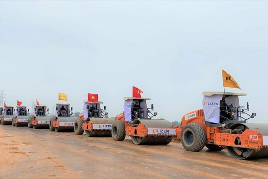 AI NEWS - Nền tảng tin tức chứng khoán