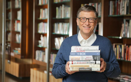 4 cuốn sách mà Bill Gates tâm đắc nhất trong năm 2023