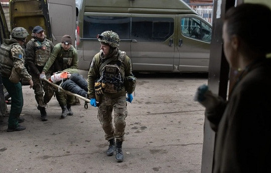 Nga hé lộ tổn thất nặng nề của Ukraine, ông Zelensky cảnh báo các tướng quân đội