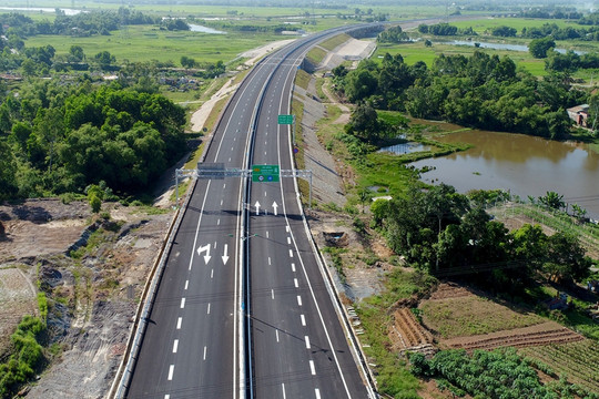 Liên danh Cienco4 (C4G) tiếp tục "ẵm" gói thầu dự án cải tạo quốc lộ 14B Đà Nẵng gần 500 tỷ