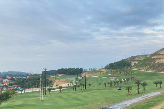 Bắc Giang vào cuộc xử lý vụ việc xây sân golf 1.000 tỷ ảnh hưởng tới người dân