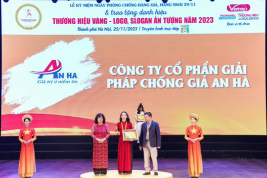 Nỗ lực trong việc chống hàng giả, An Hà được vinh danh "Top 10 thương hiệu Vàng năm 2023"