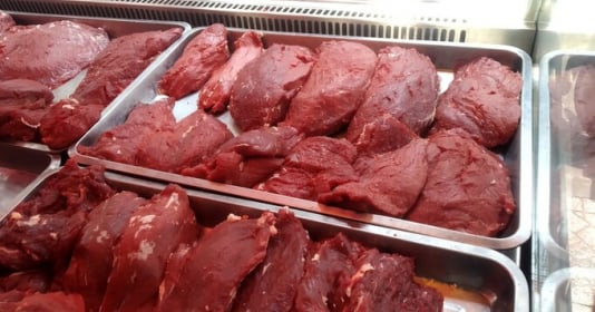 Chuyên gia cảnh báo 7 loại thực phẩm càng ăn càng khiến ung thư trực tràng “gõ cửa”