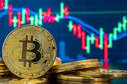 Bitcoin vượt mốc 44.000 USD, lập đỉnh mới trong 20 tháng