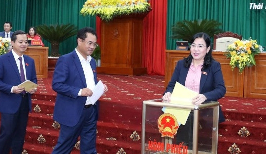 Chủ tịch HĐND và Chủ tịch UBND tỉnh Thái Nguyên đạt 100% tín nhiệm cao