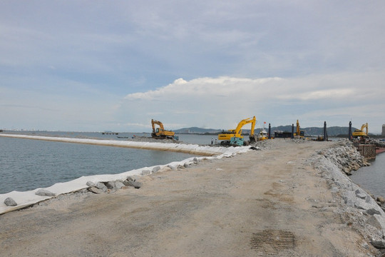 Hoàn thiện phương án đầu tư xây dựng Bến cảng Liên Chiểu (Đà Nẵng)