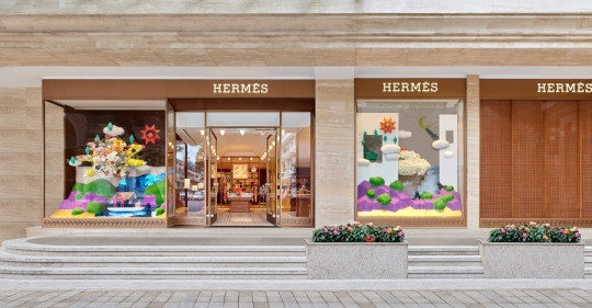 Cổ phiếu tăng 1.000% sau 13 năm, Hermès tạo ra gia tộc giàu nhất châu Âu