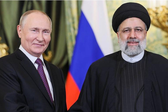 Ông Putin hội đàm với Tổng thống Iran tới gần nửa đêm