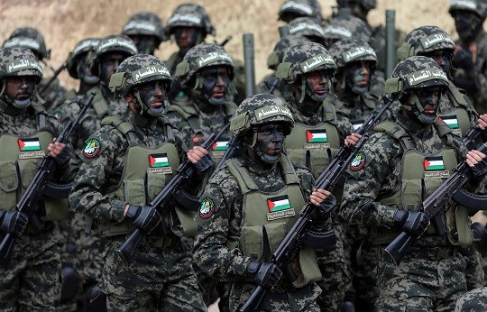 Nga giải thích về mối quan hệ với Hamas