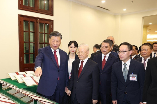 Hai Tổng Bí thư Việt Nam và Trung Quốc chứng kiến 36 văn kiện hợp tác đã ký kết