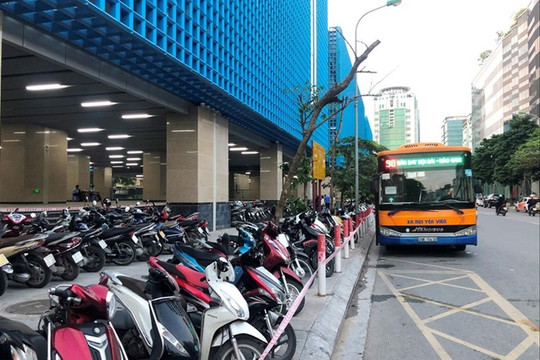 Giải bài toán phát triển bãi đỗ xe ở Hà Nội