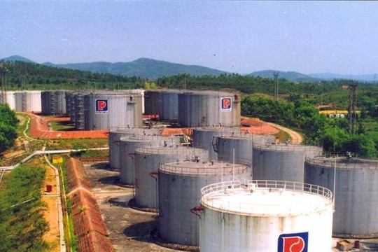 Quản dự trữ xăng dầu: Bộ Tài chính 'đẩy lại' Bộ Công Thương