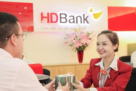 HDBank được vinh danh tại lễ trao giải bình chọn doanh nghiệp niêm yết tốt nhất
