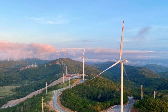 EVN muốn nhập điện gió từ Lào với giá khoảng 1.700 đồng/kWh