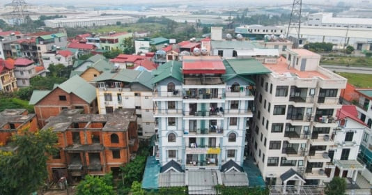Loạt biệt thự khu đô thị Hoàn Sơn bị 'phù phép' thành chung cư mini và nhà nghỉ