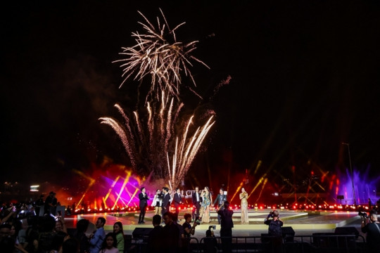 Masterise Homes lần thứ hai tổ chức sự kiện đếm ngược, bắn pháo hoa mừng năm mới tại The Global City