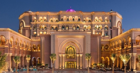 ‘Siêu khách sạn’ 8 sao đầu tiên và duy nhất trên thế giới dát 40 tấn vàng, diện tích sàn lớn hơn cả cung điện Buckingham