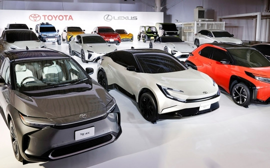 Toyota buộc phải thu hồi hơn 1,1 triệu xe do lỗi túi khí