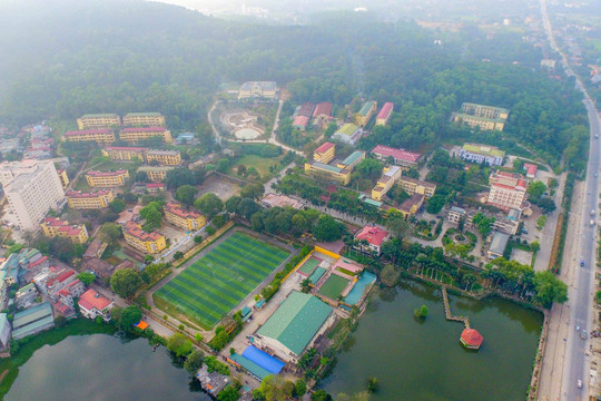 Đại học duy nhất tại Việt Nam có rừng trong khuôn viên: Rộng gấp 9 lần hồ Hoàn Kiếm, ghi nhận nhiều loài chim di cư đến kiếm ăn, sinh sống