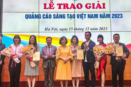 Chiến dịch Tết 2023 của Coca-Cola ghi dấu ấn tại giải thưởng Vạn Xuân Awards