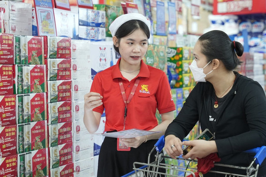 Doanh nghiệp kích cầu tiêu dùng Tết: Mang đến những gì tốt nhất cho Việt Nam