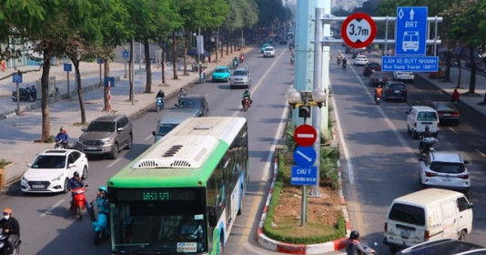 Buýt BRT nghìn tỷ 'khoác áo mới' trước tin đồn bị 'khai tử'