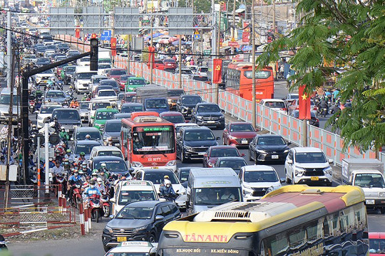 TP. HCM dự chi hơn 44.000 tỷ làm 5 dự án giao thông BOT năm 2025