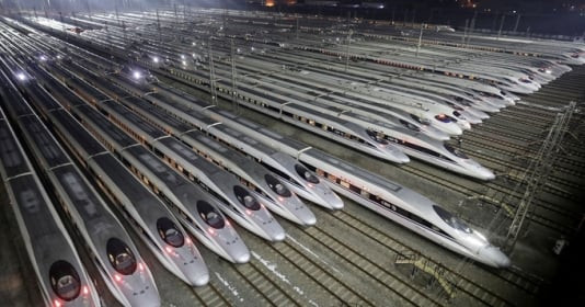 '4 nhất' của đường sắt cao tốc Trung Quốc: Bận nhất, nhanh nhất, dài nhất và đắt nhất
