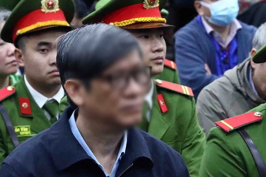 Luật sư nhắc đến 'những đêm mất ngủ' của bị cáo Nguyễn Thanh Long