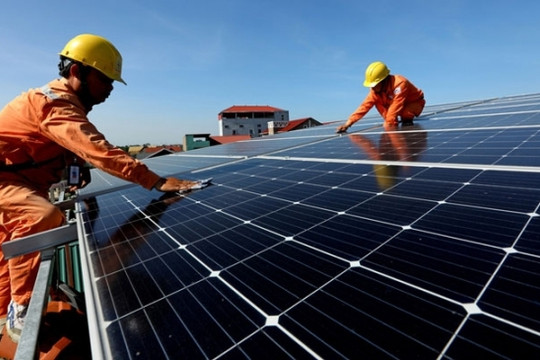 EVN thông báo mức giá mua điện mặt trời mái nhà năm 2024