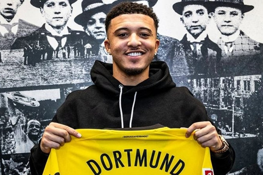 Dortmund bị chê thiếu khôn ngoan khi ký lại Jadon Sancho từ MU