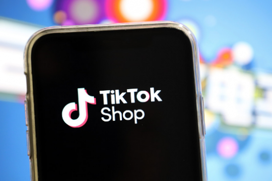 Có hơn 2,8 triệu doanh nghiệp siêu nhỏ, hộ kinh doanh tại Việt Nam bán hàng trên TikTok