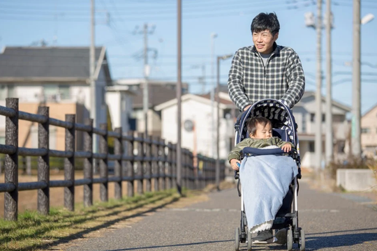 Hơn một nửa phụ nữ Nhật bất bình với chồng về chuyện nội trợ
