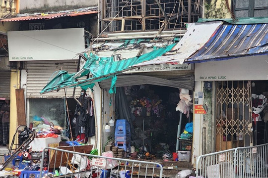 Hà Nội: 4 người tử vong trong đám cháy rạng sáng ở phố Hàng Lược