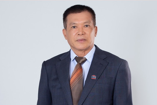 Vợ chủ tịch Nguyễn Thiện Tuấn chỉ bán được hơn 10% cổ phiếu đăng ký