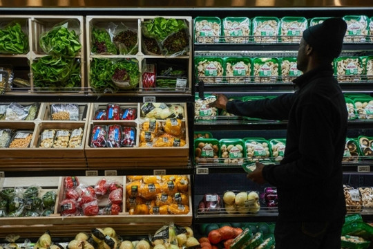 Tránh lãng phí thực phẩm, các siêu thị ứng dụng AI để bán hàng hóa sắp hết hạn sử dụng