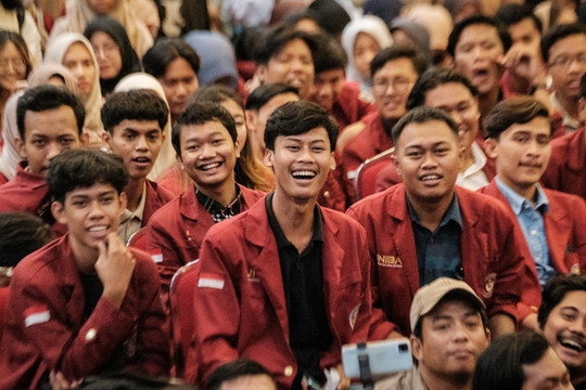 Việc làm cho thanh niên: Vấn đề quyết định cuộc bầu cử Indonesia